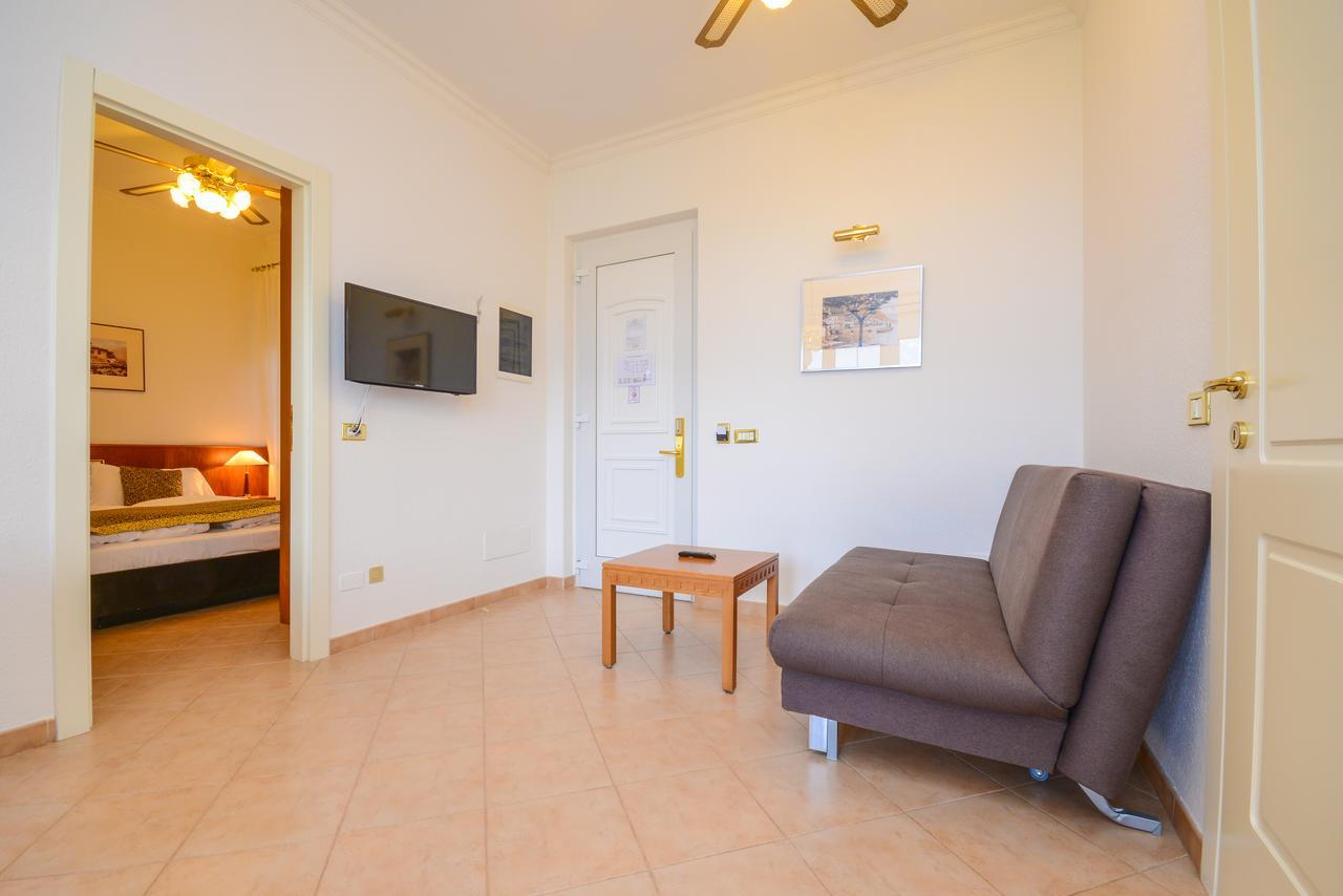 Piccola Italia Lejlighedshotel Tremosine Eksteriør billede
